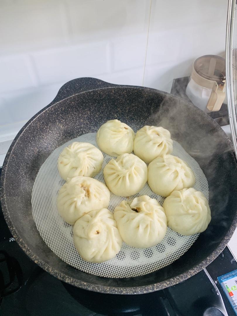 百试百灵的松软有韧性包子皮做法