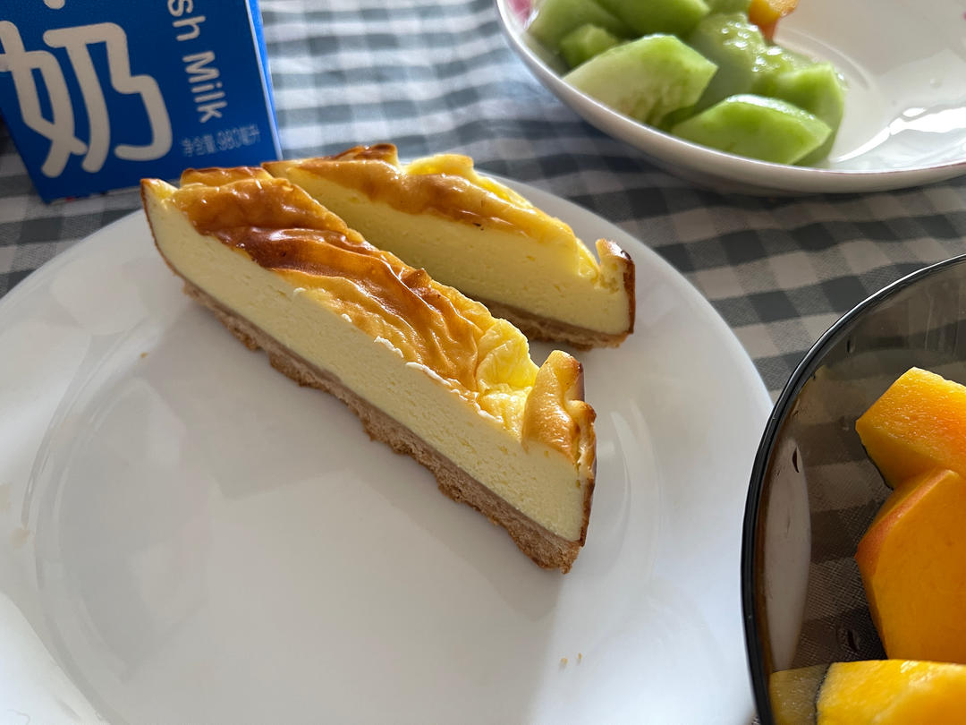 一下子吃了十条酸奶柠檬芝士条，好好吃呀