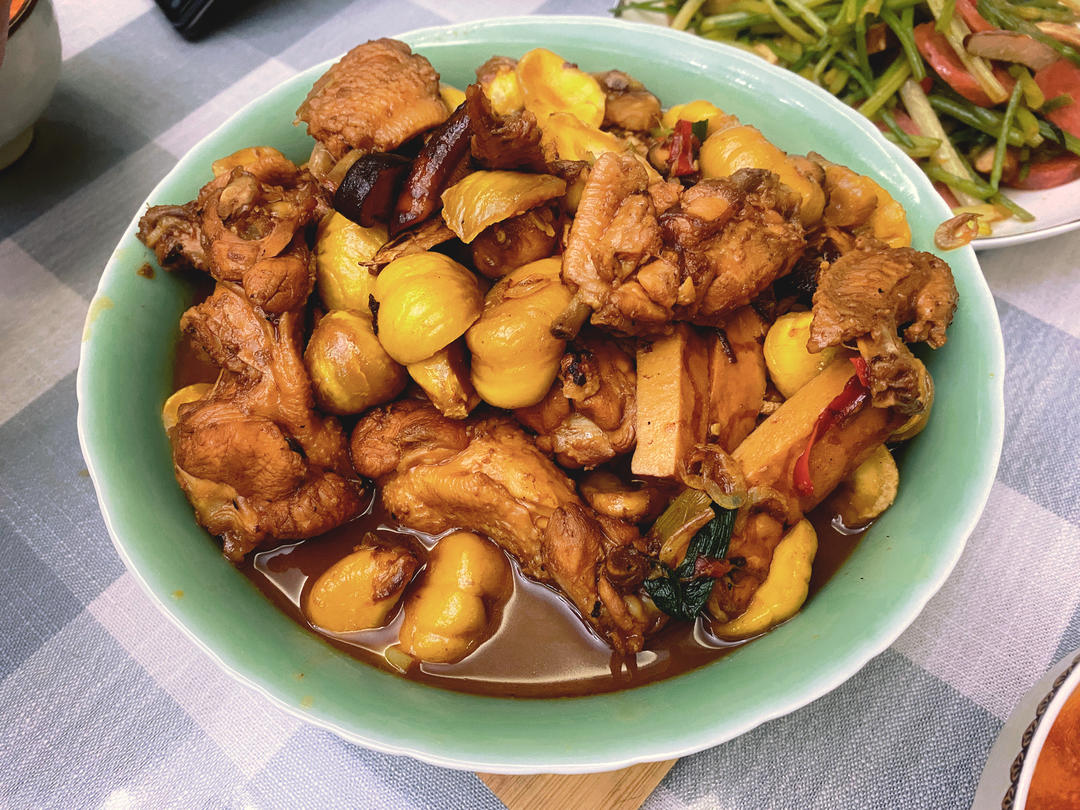 【栗子烧鸡】鸡肉都给你吃，栗子归我~