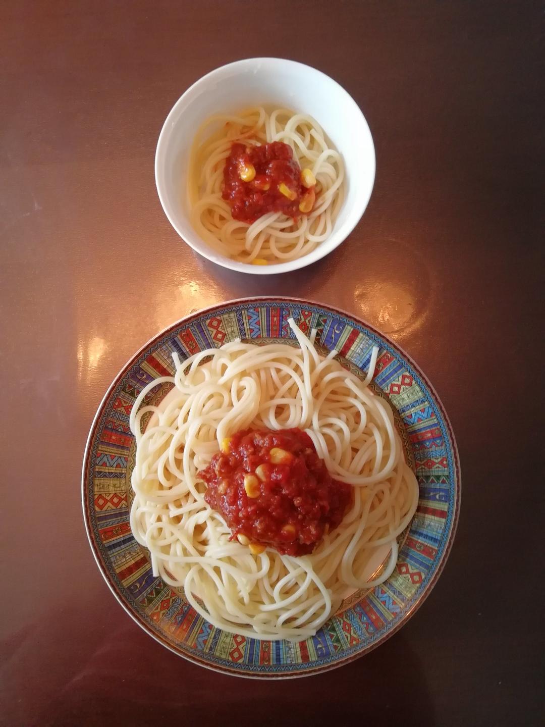 番茄肉酱意大利面