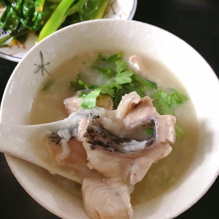 生滚鱼片粥