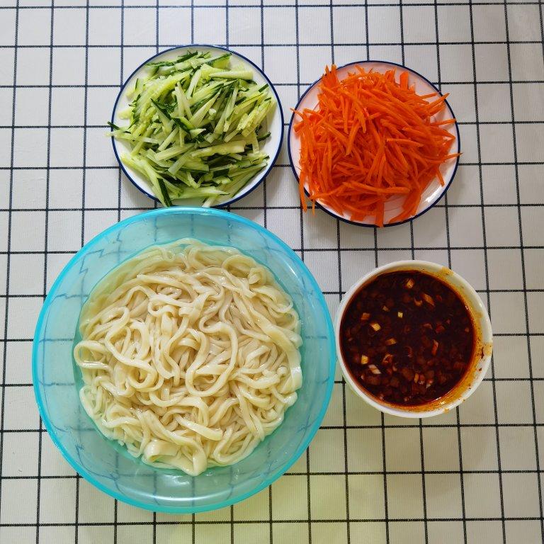 🔥秘制老北京炸酱面❗️连吃三碗都不够