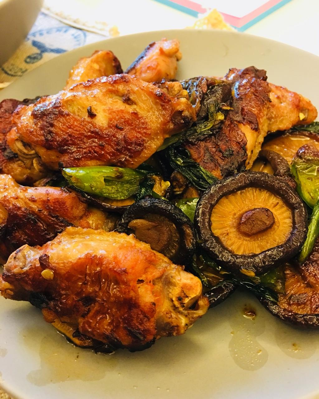 香菇炖鸡翅
