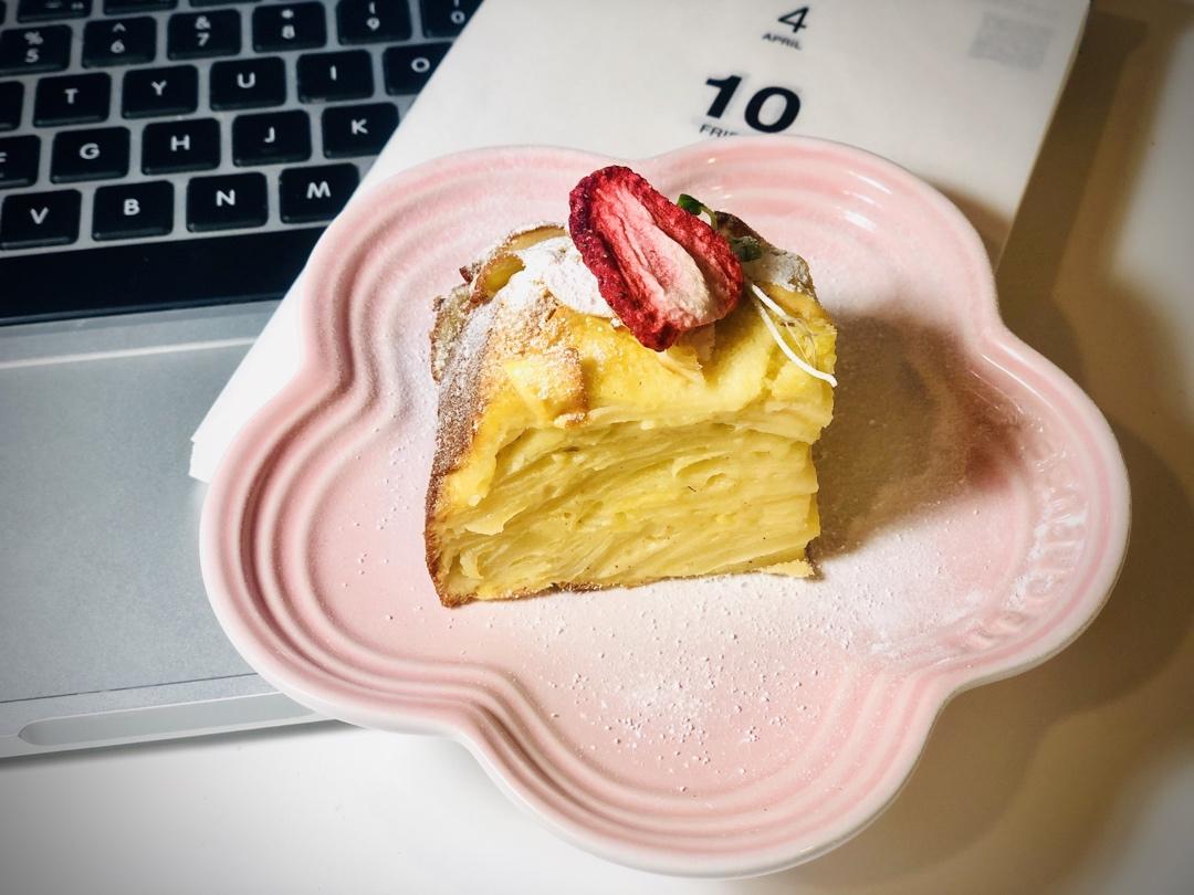 苹果隐形蛋糕 零失败的美味神奇蛋糕
★快手美味甜品★