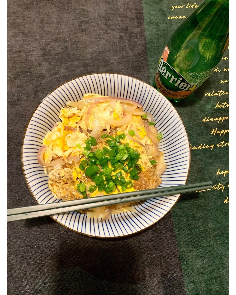 炸猪排盖饭