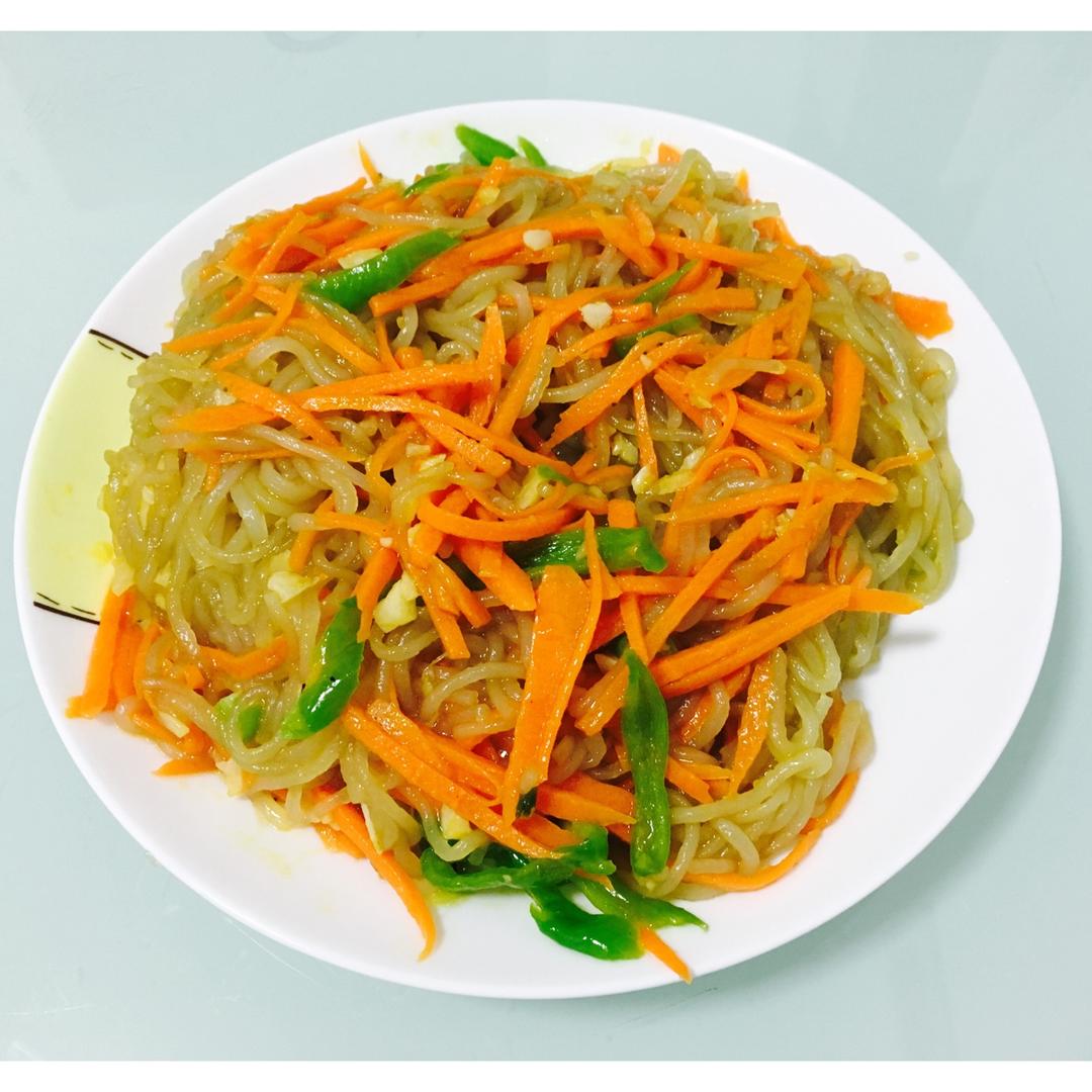 副本-1做的胡萝卜炒粉丝