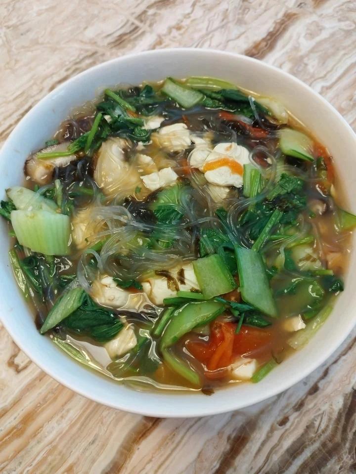超级鲜的减脂虾仁番茄豆腐汤！10分钟爆好喝快手瘦身汤！