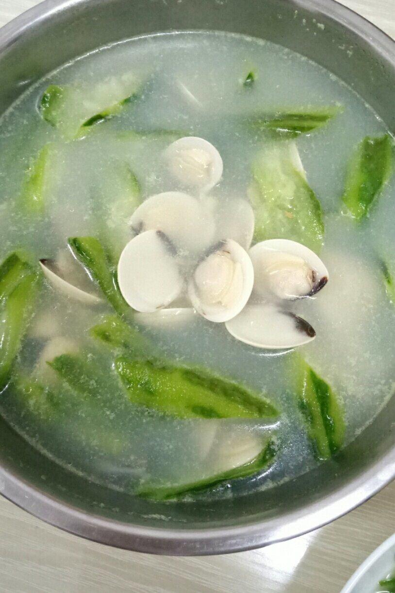 蝶忆芬馨-1做的丝瓜白贝汤