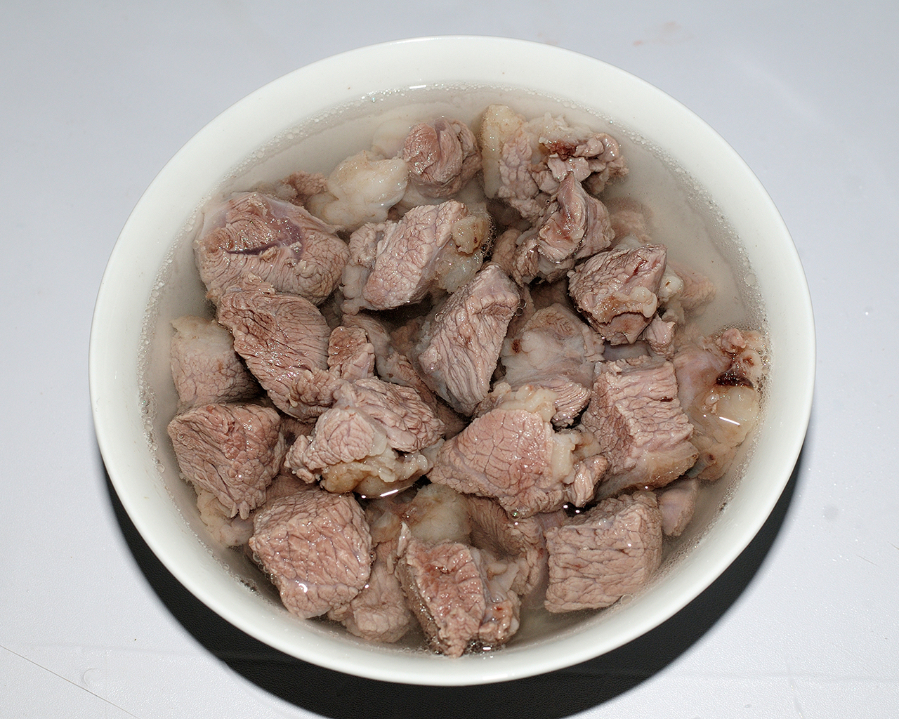 山药萝卜羊肉汤的做法 步骤3