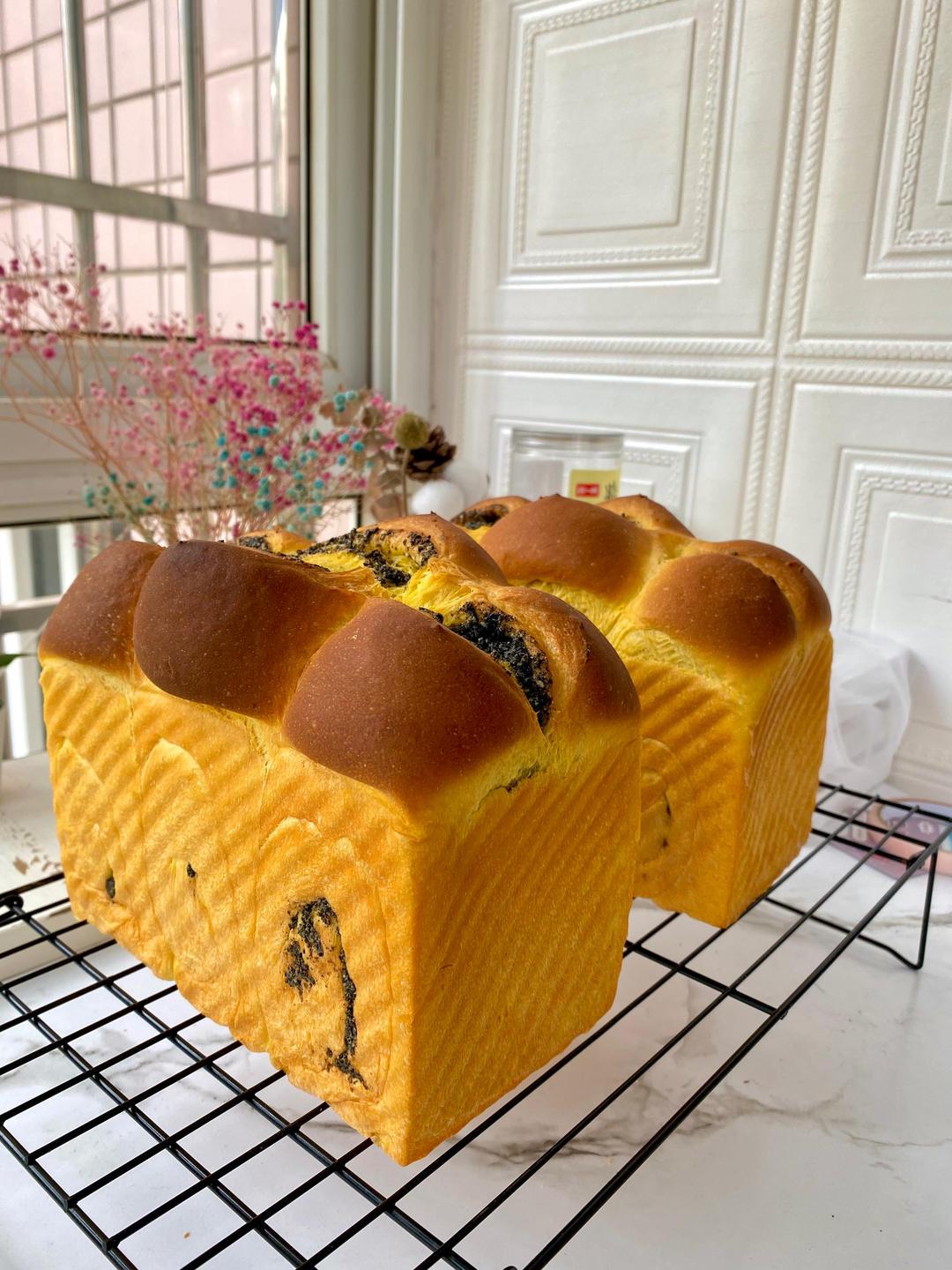 南瓜黑芝麻吐司