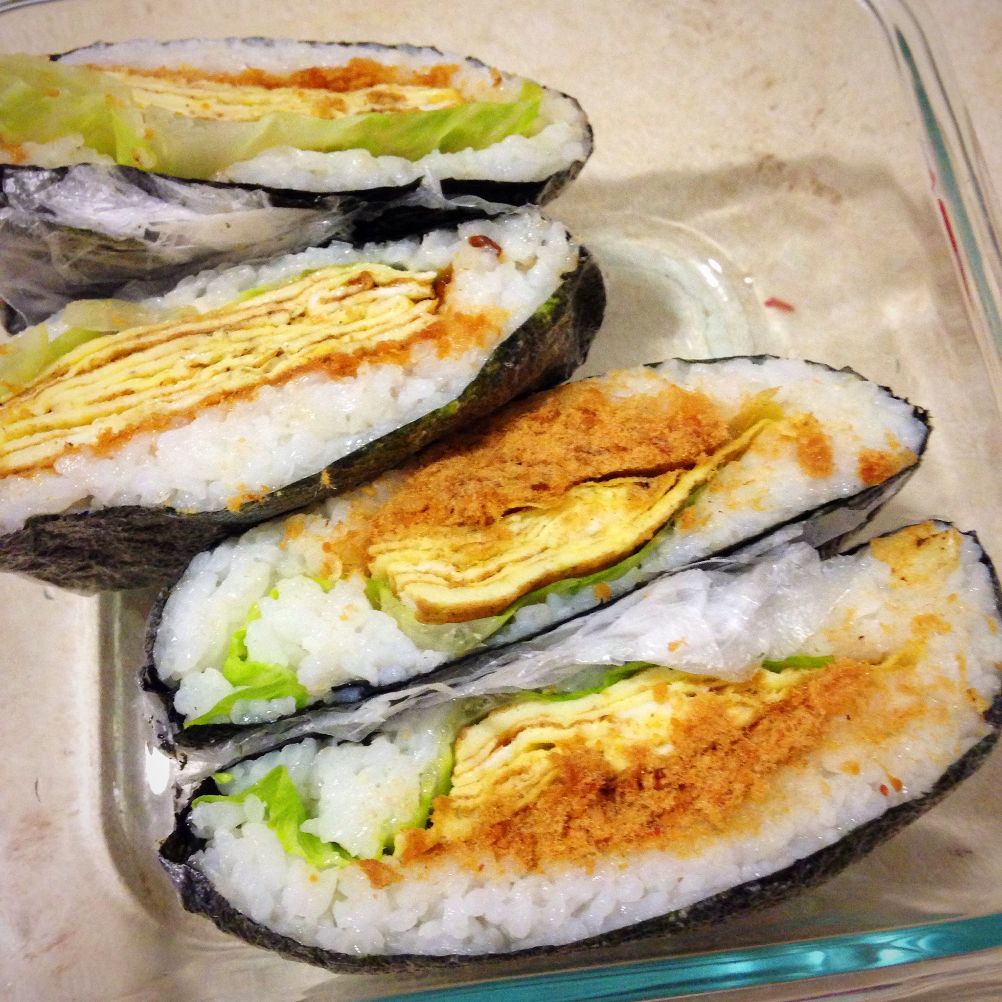 不用捏的饭团(おにぎらず)