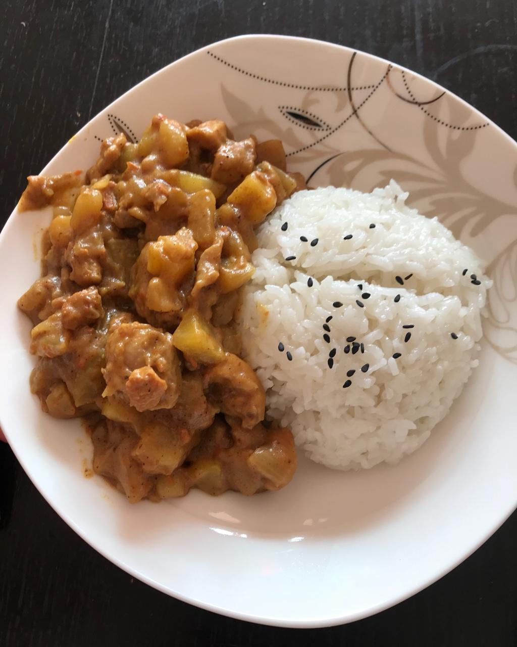 咖喱鸡肉饭