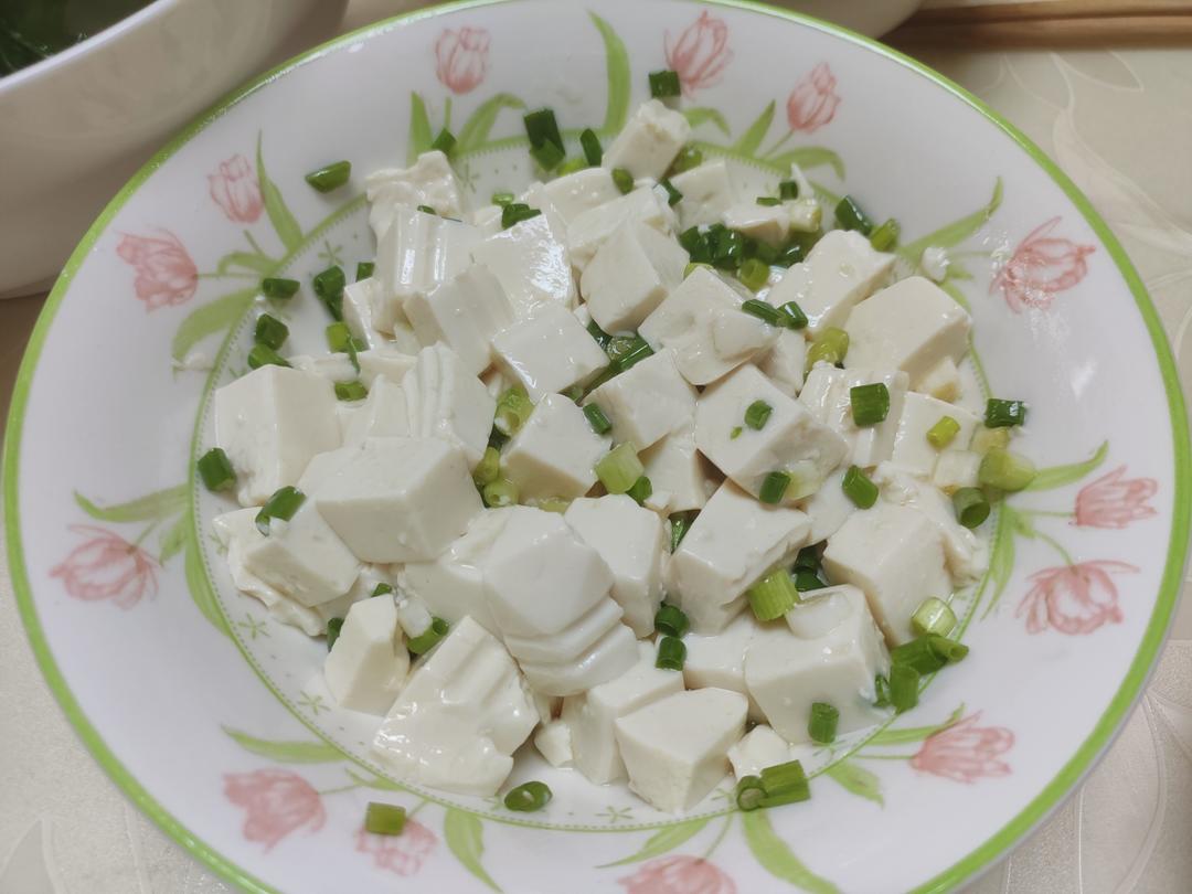 小葱拌豆腐🍀一清二白