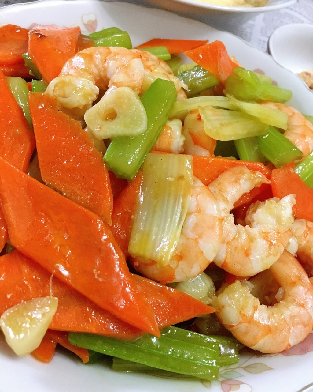 西芹炒虾仁