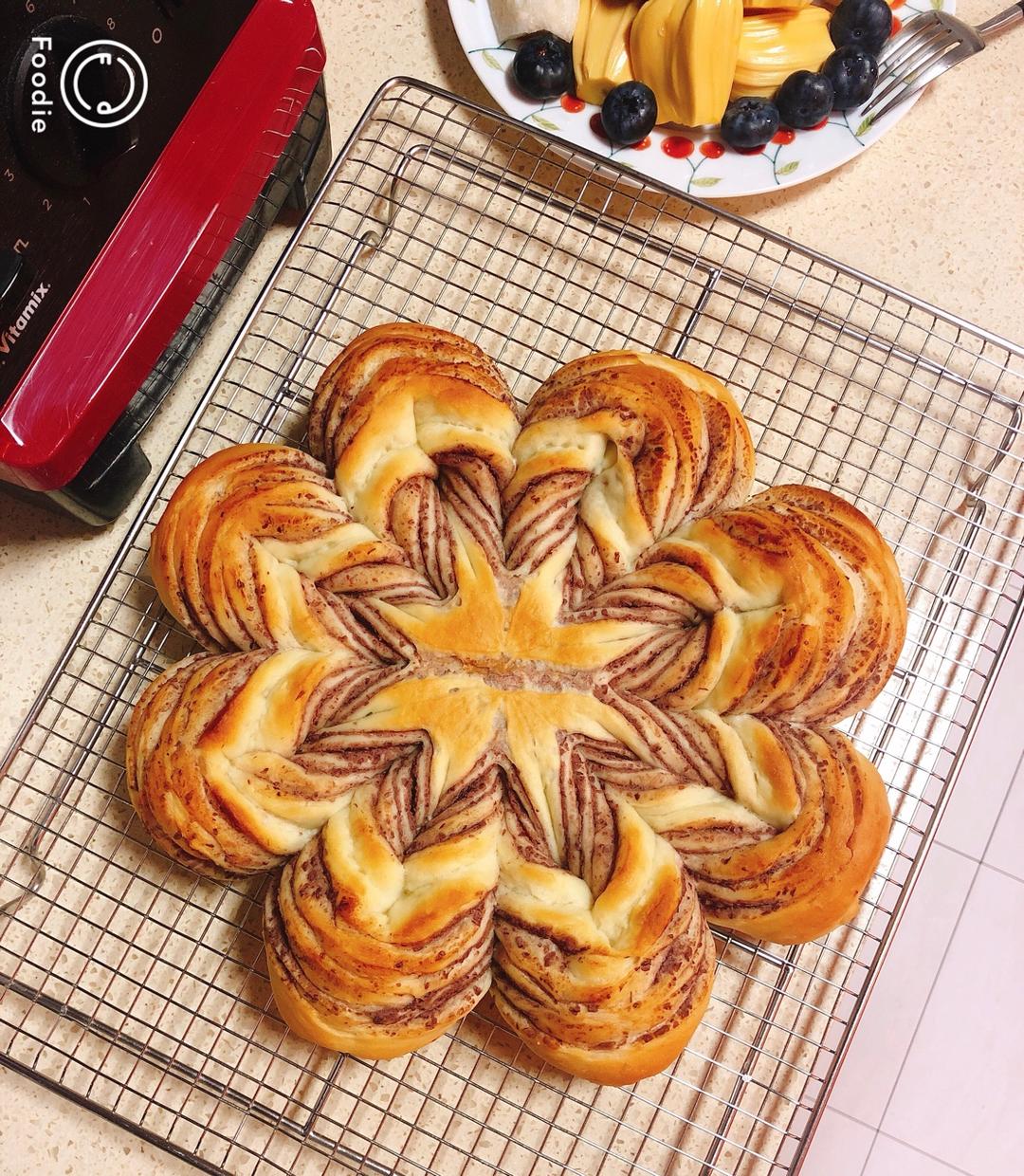 花型豆沙面包🌸