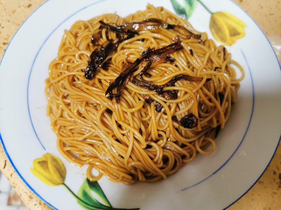 10分钟搞定的一碗葱油拌面
