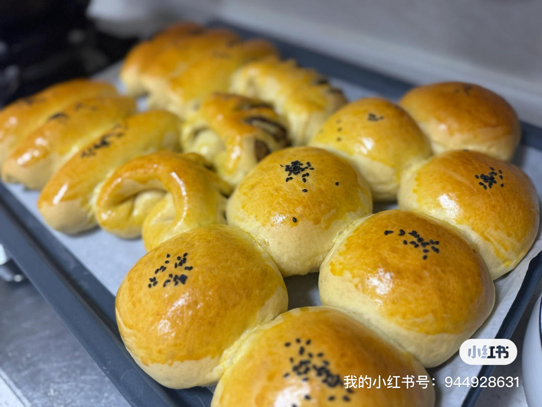 一个面团撑起一家店的台式面包—香肠面包