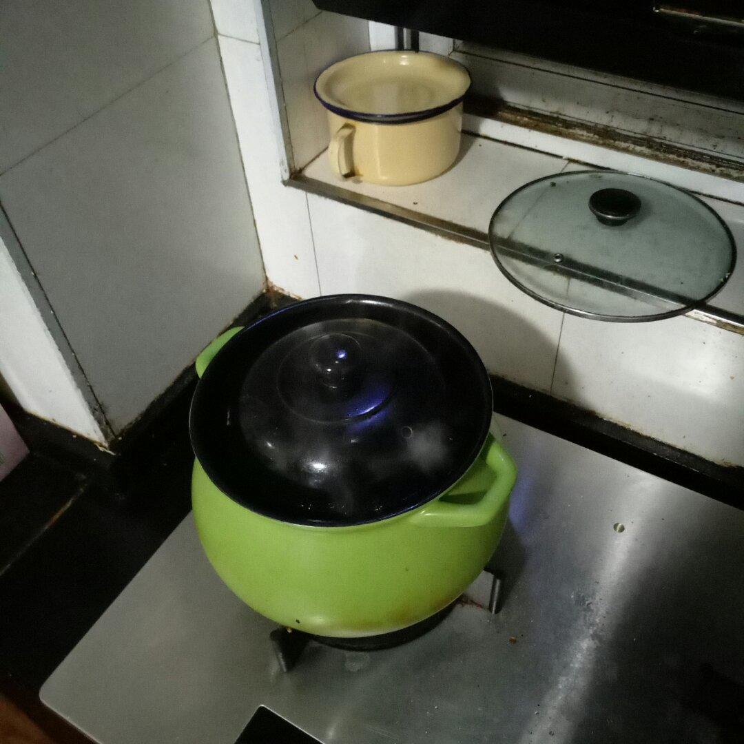 整鹅的朴素做法——砂锅鹅肉煲