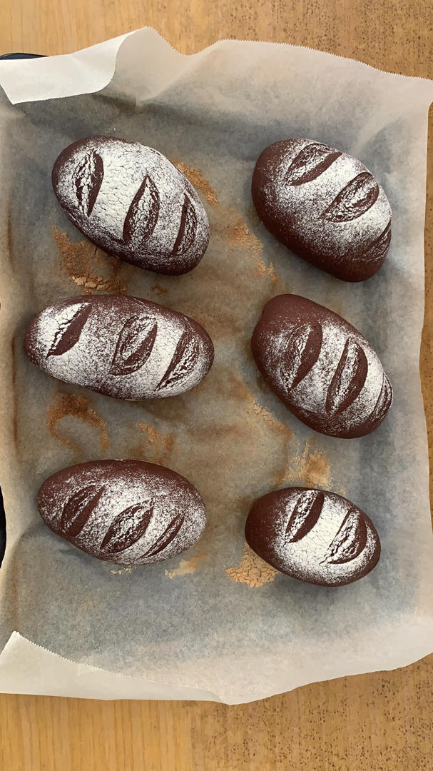 巨好吃的巧克力面包