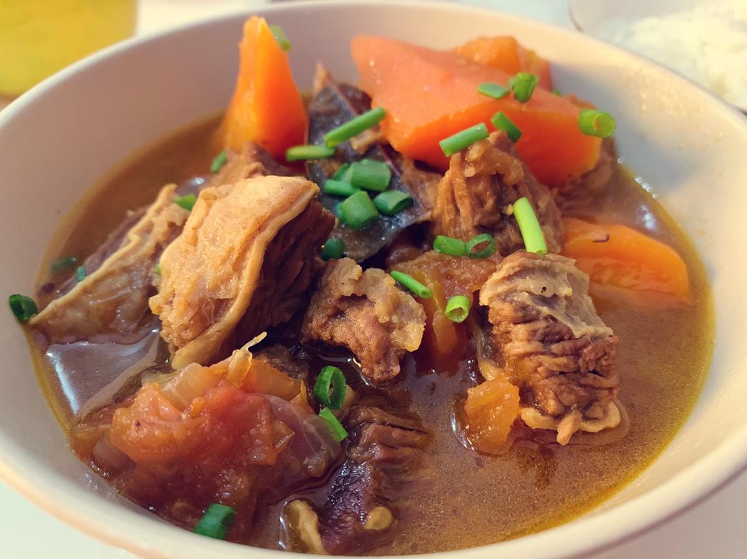 番茄土豆炖牛腩