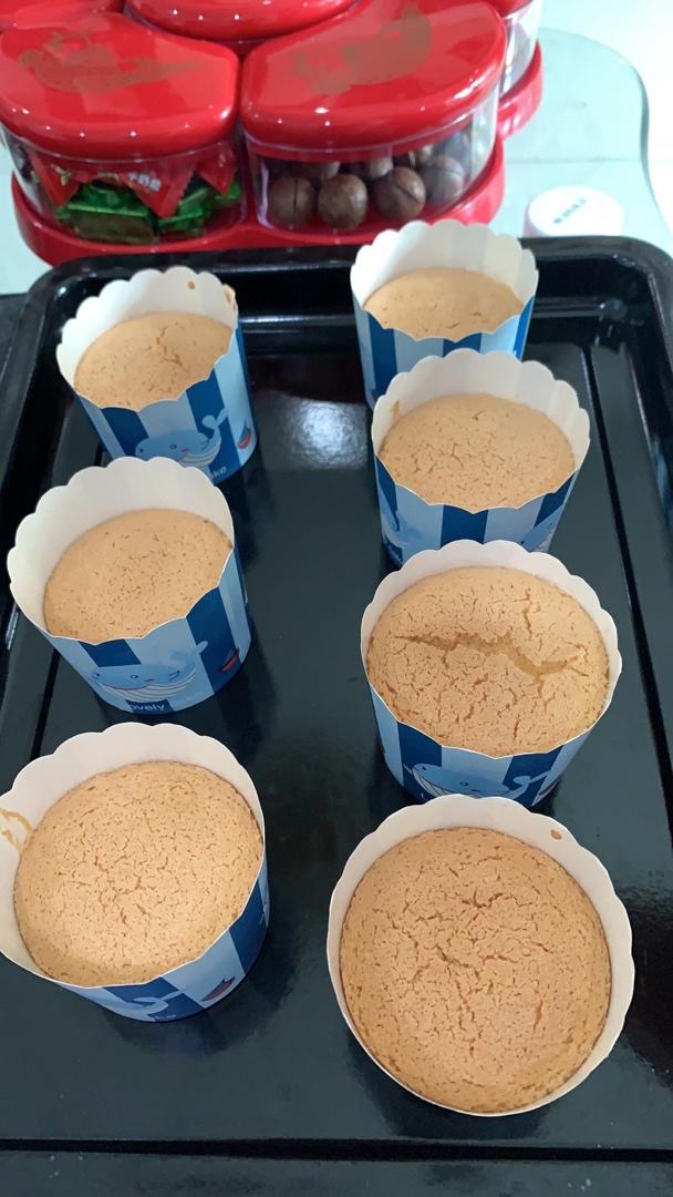 纸杯戚风蛋糕