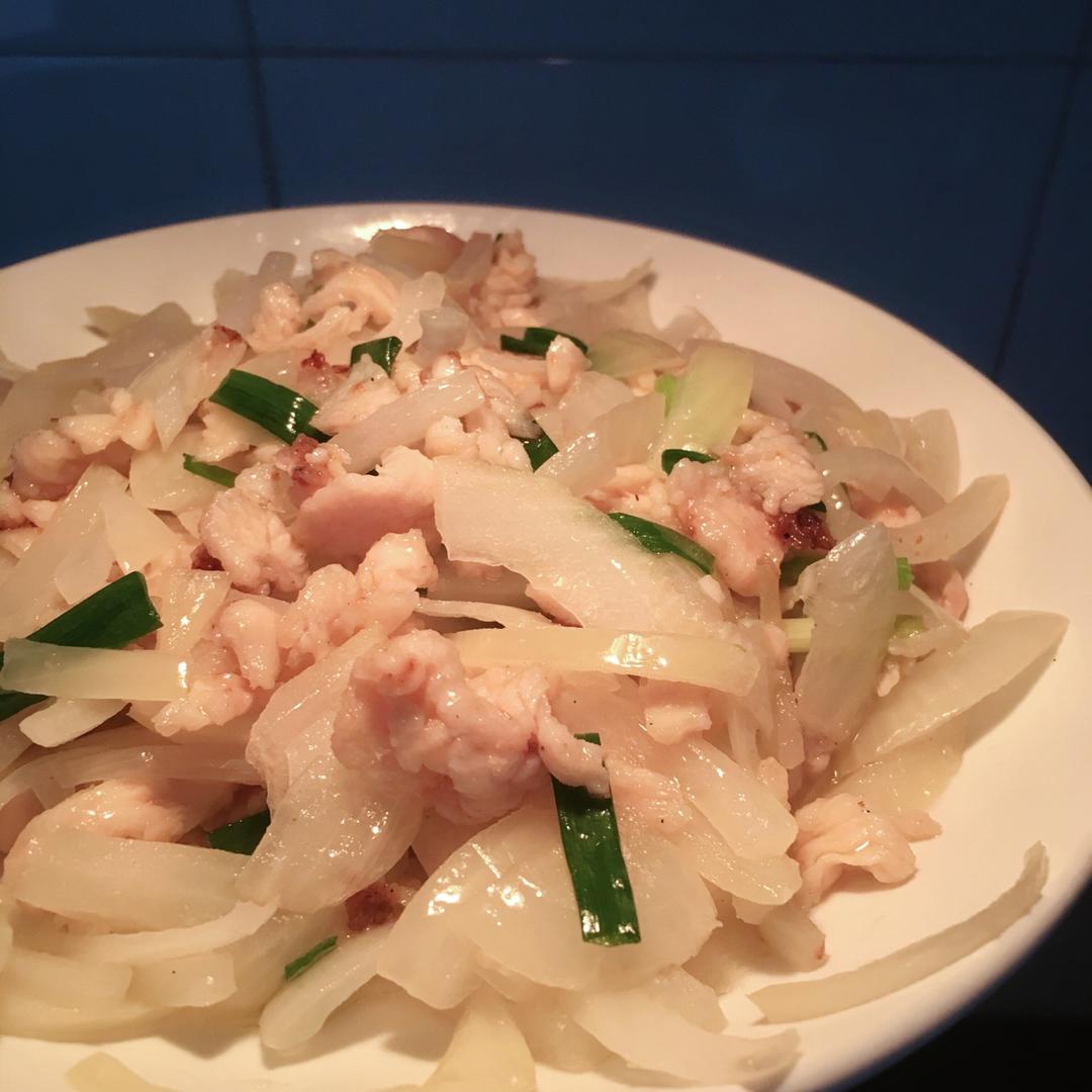 洋葱炒鸡胸肉