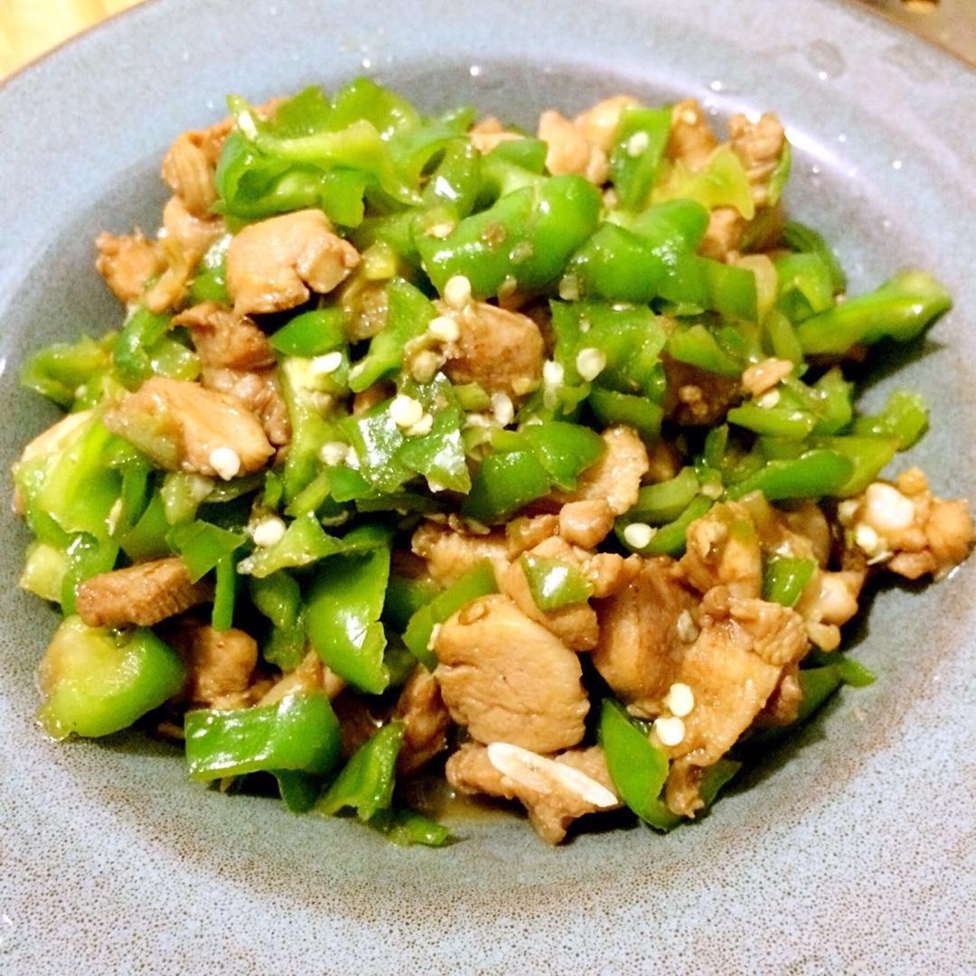 青椒炒鸡腿肉（大厨级别）