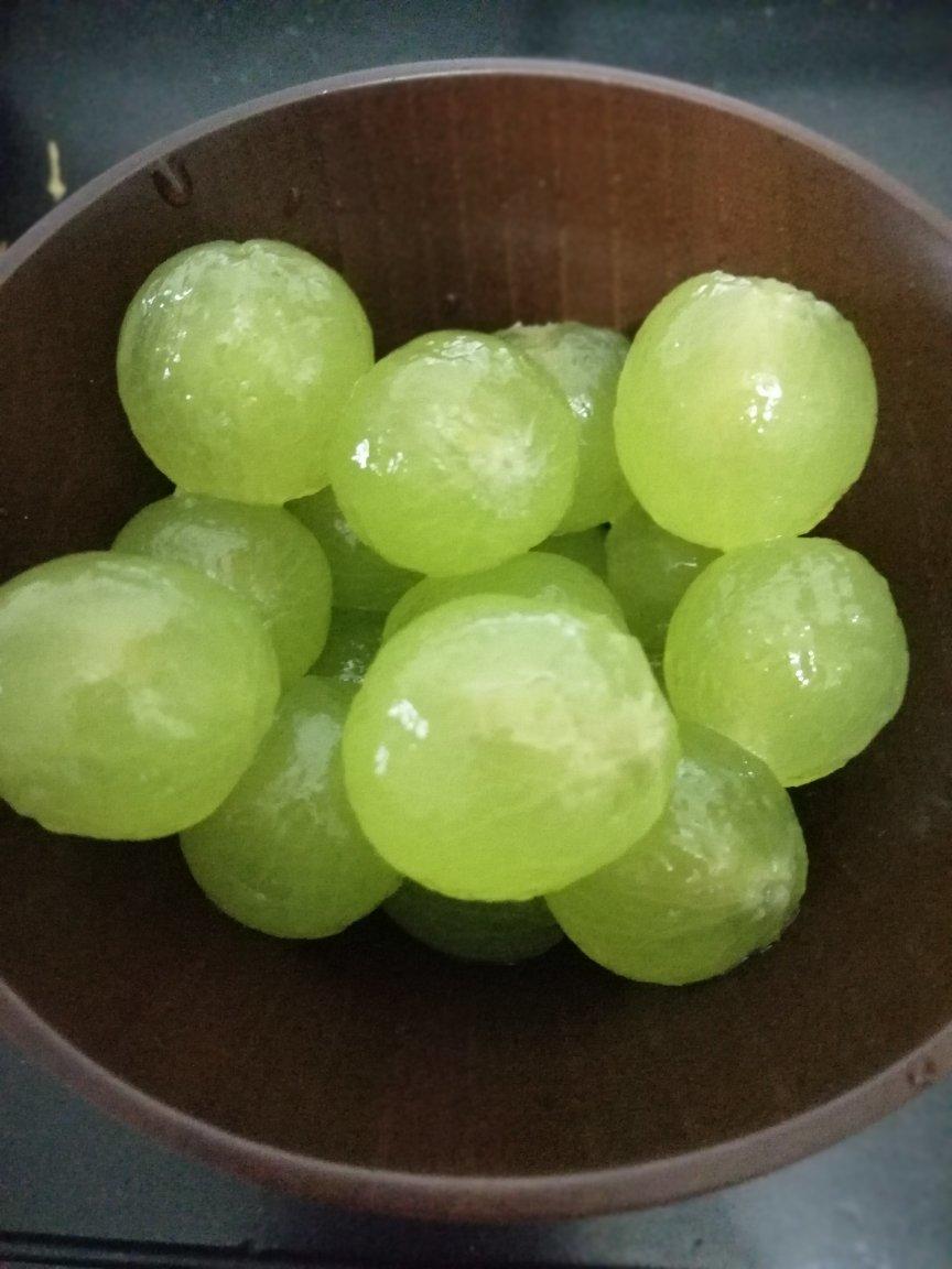 flflqd做的巧剥葡萄