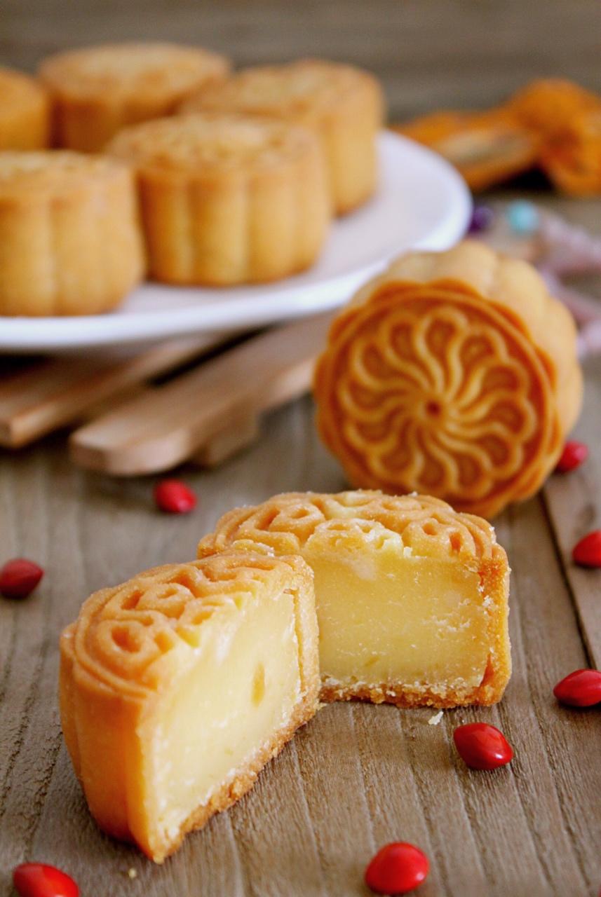 金沙奶黄月饼