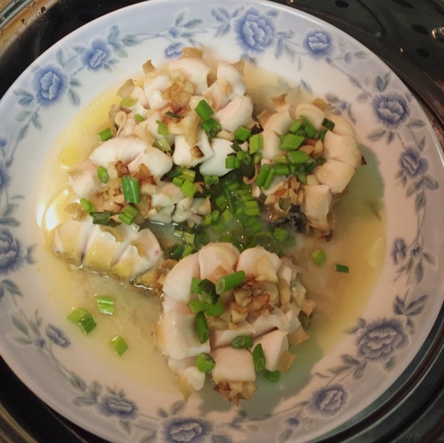 蒜蓉粉丝蒸鲍鱼
