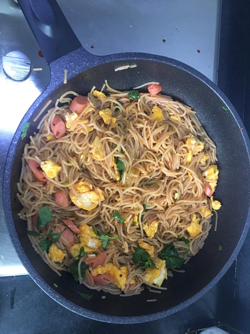 好吃到舔盘的老干妈炒土豆粉!秒杀路边摊
