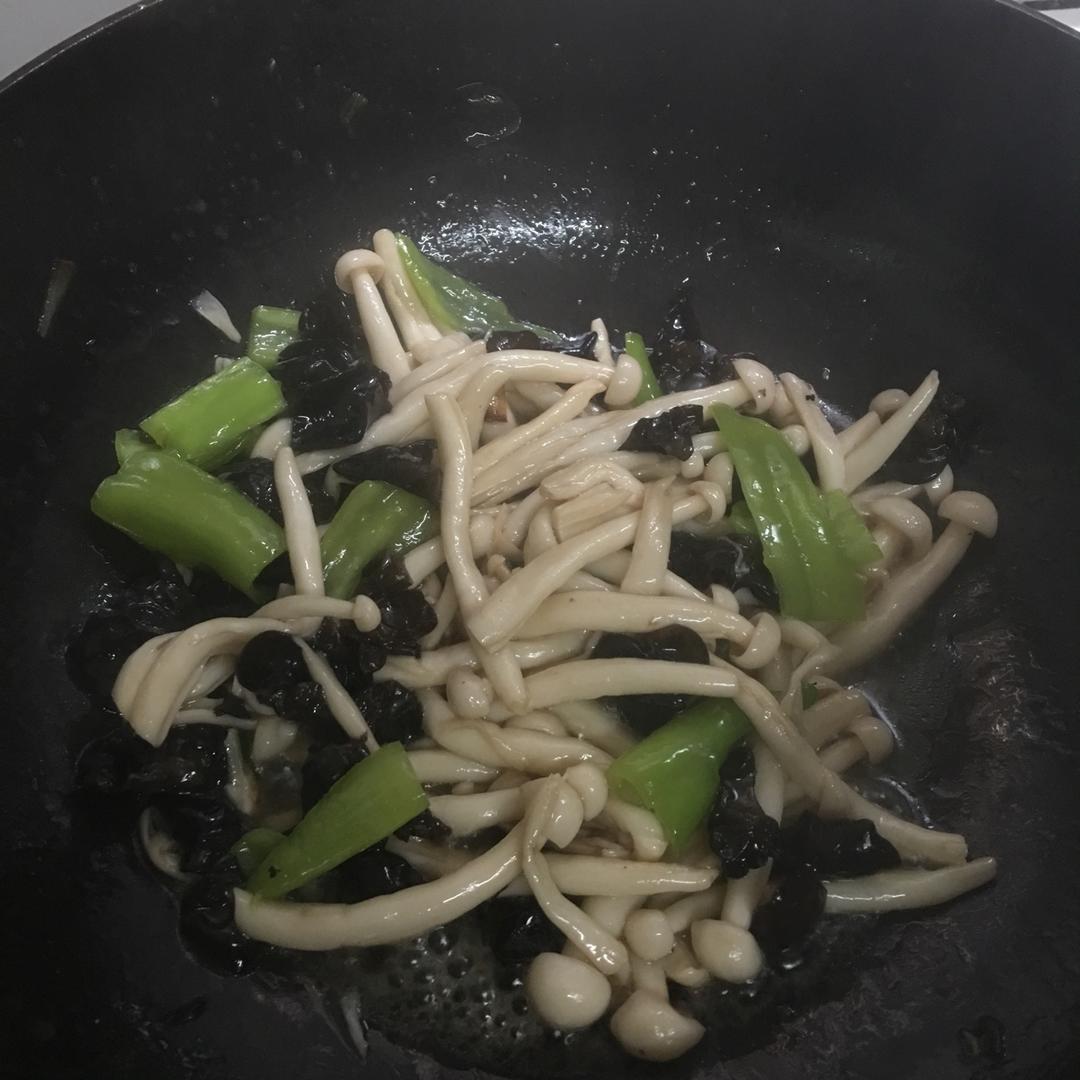 蚝油海鲜菇