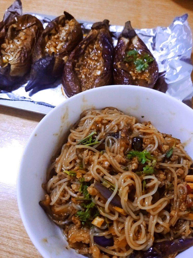 好吃到舔盘的肉沫茄子粉丝煲