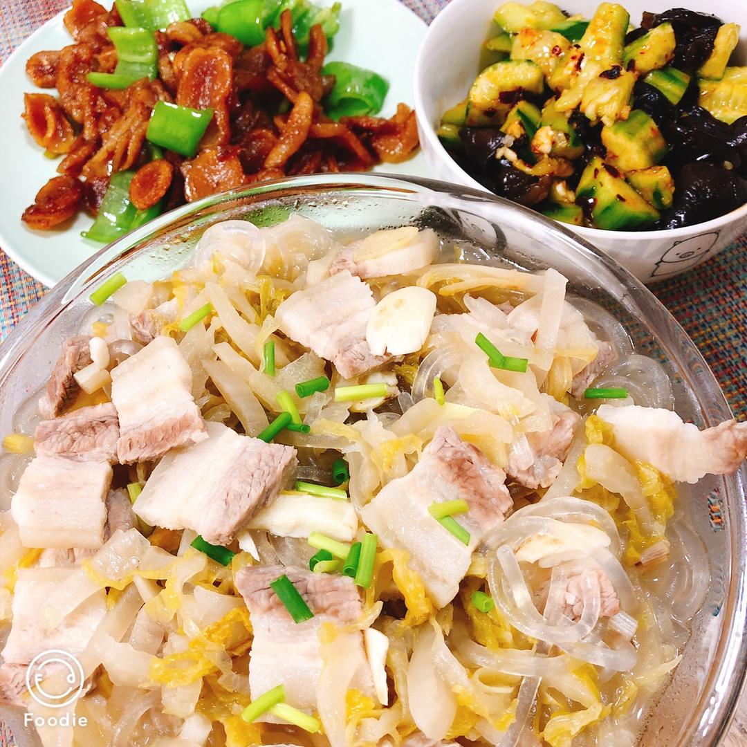 酸菜猪肉炖粉条