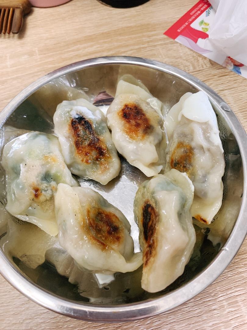 脆底煎饺