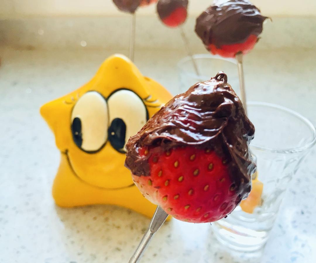 失败的巧克力草莓