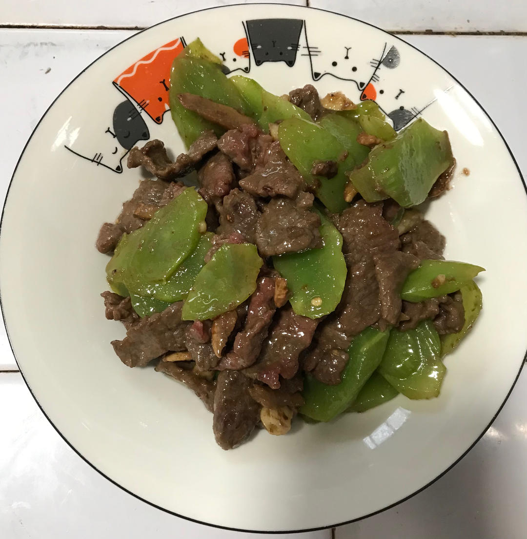 莴笋炒牛肉