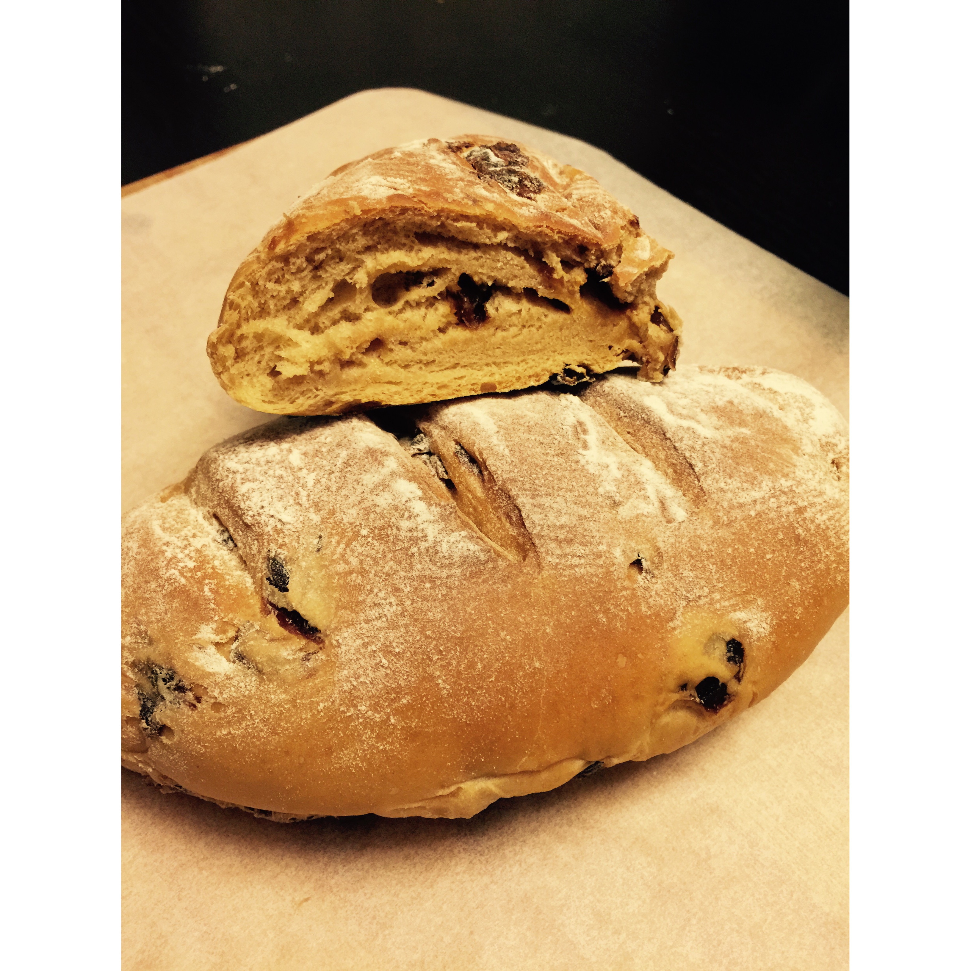 全麦红糖桂圆软欧包