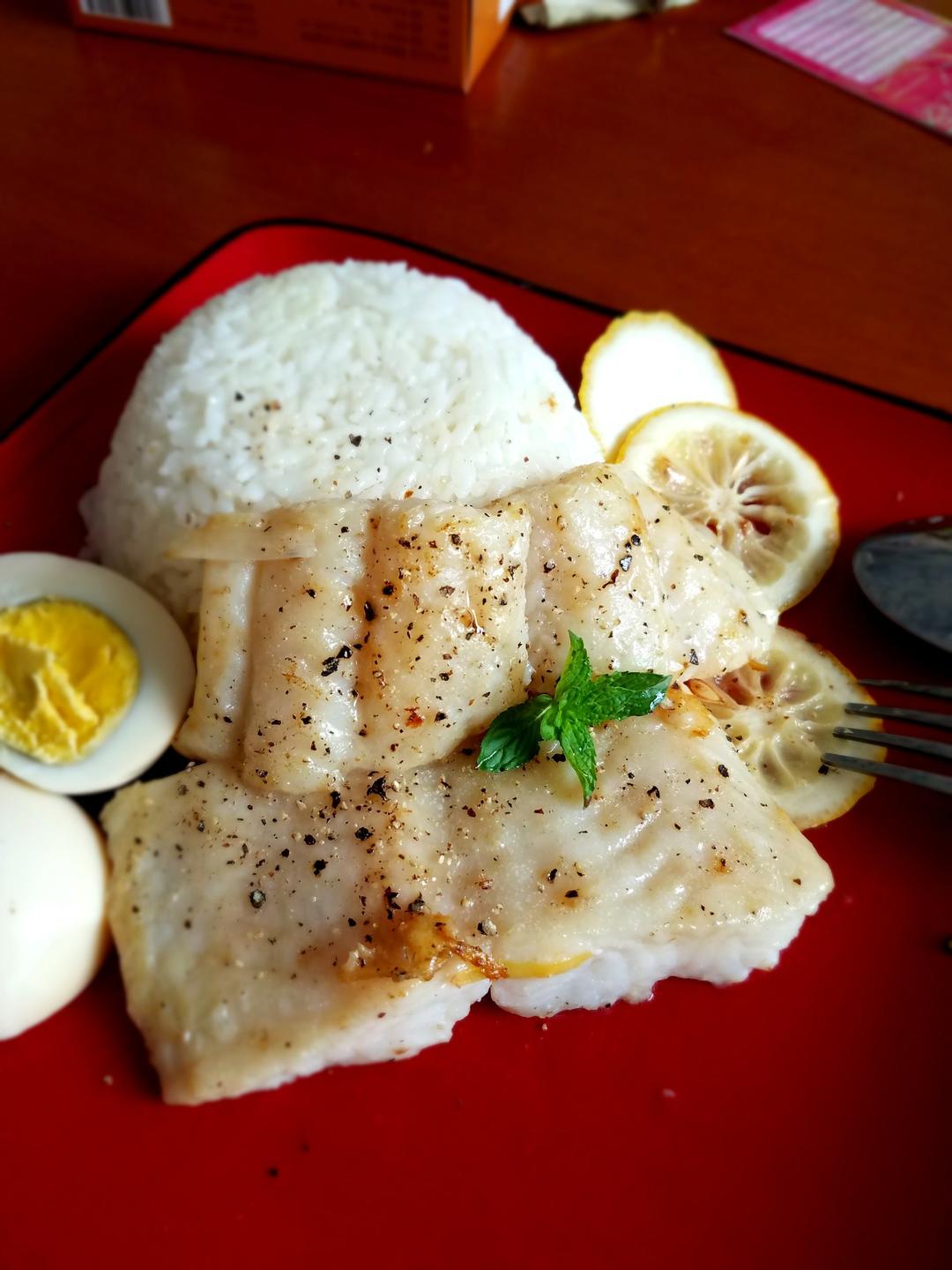香煎龙利鱼——fit食谱系列