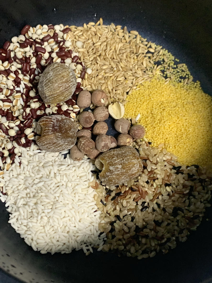 五谷杂粮养生粥