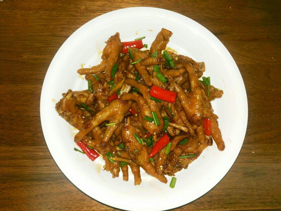 香辣烧鸡爪