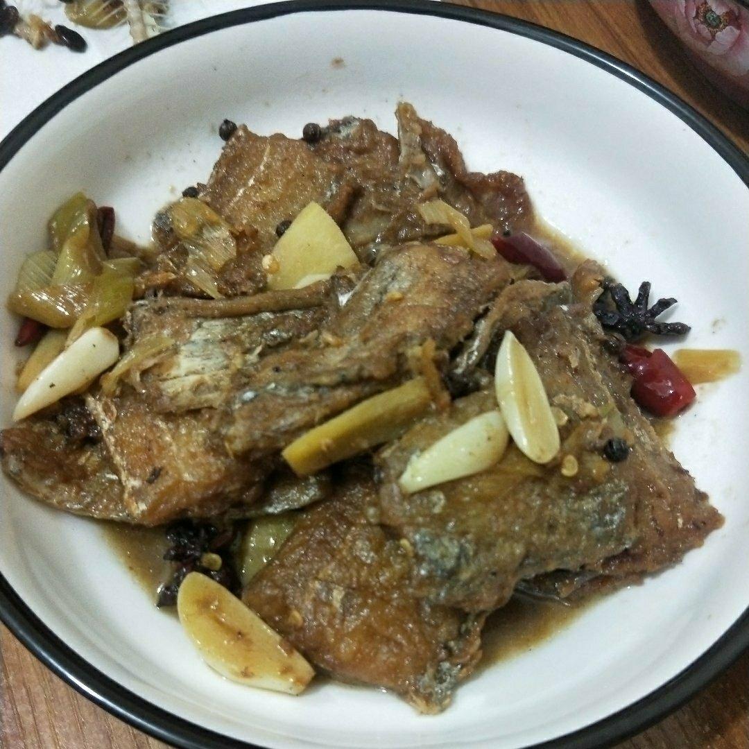 炖带鱼