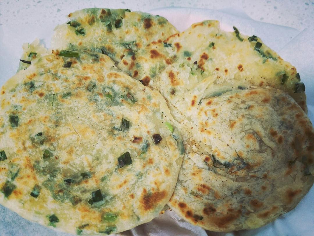 葱油饼（附外酥里嫩的技巧）