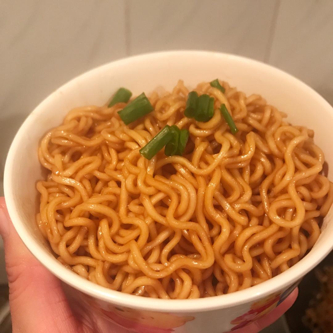 幸福感爆棚的葱油面