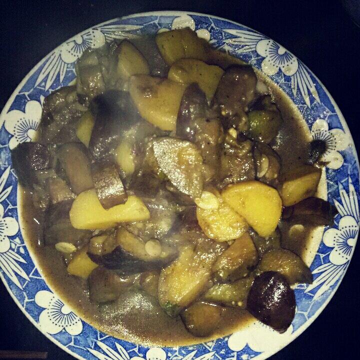 土豆炖茄子