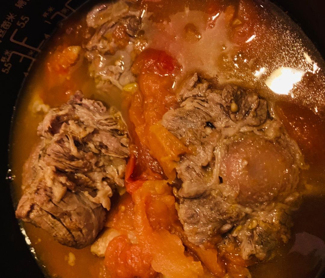番茄牛尾汤--Staub珐琅铸铁锅