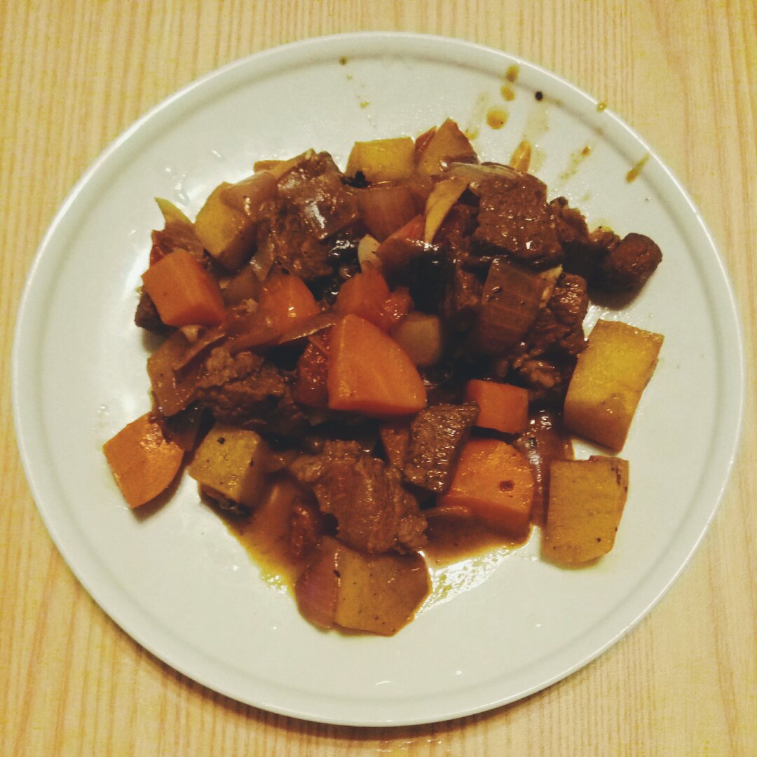土豆炖牛肉
