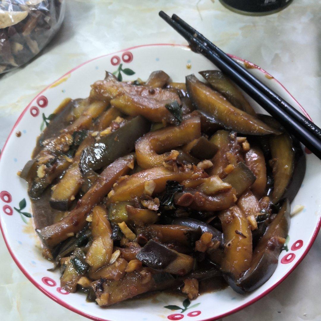 下饭神菜 酱爆茄子