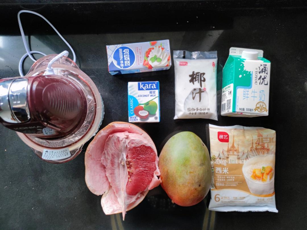 港式甜品——杨枝甘露(芒果西米露)附芒果花切法