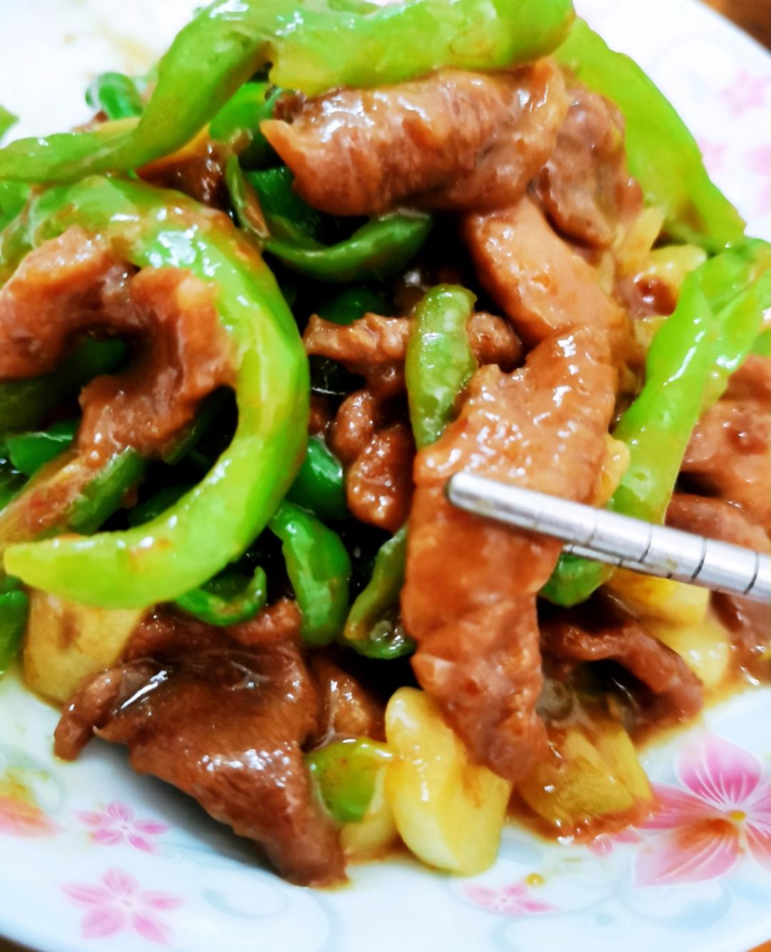 超下饭 ！小炒肉（辣椒炒肉）